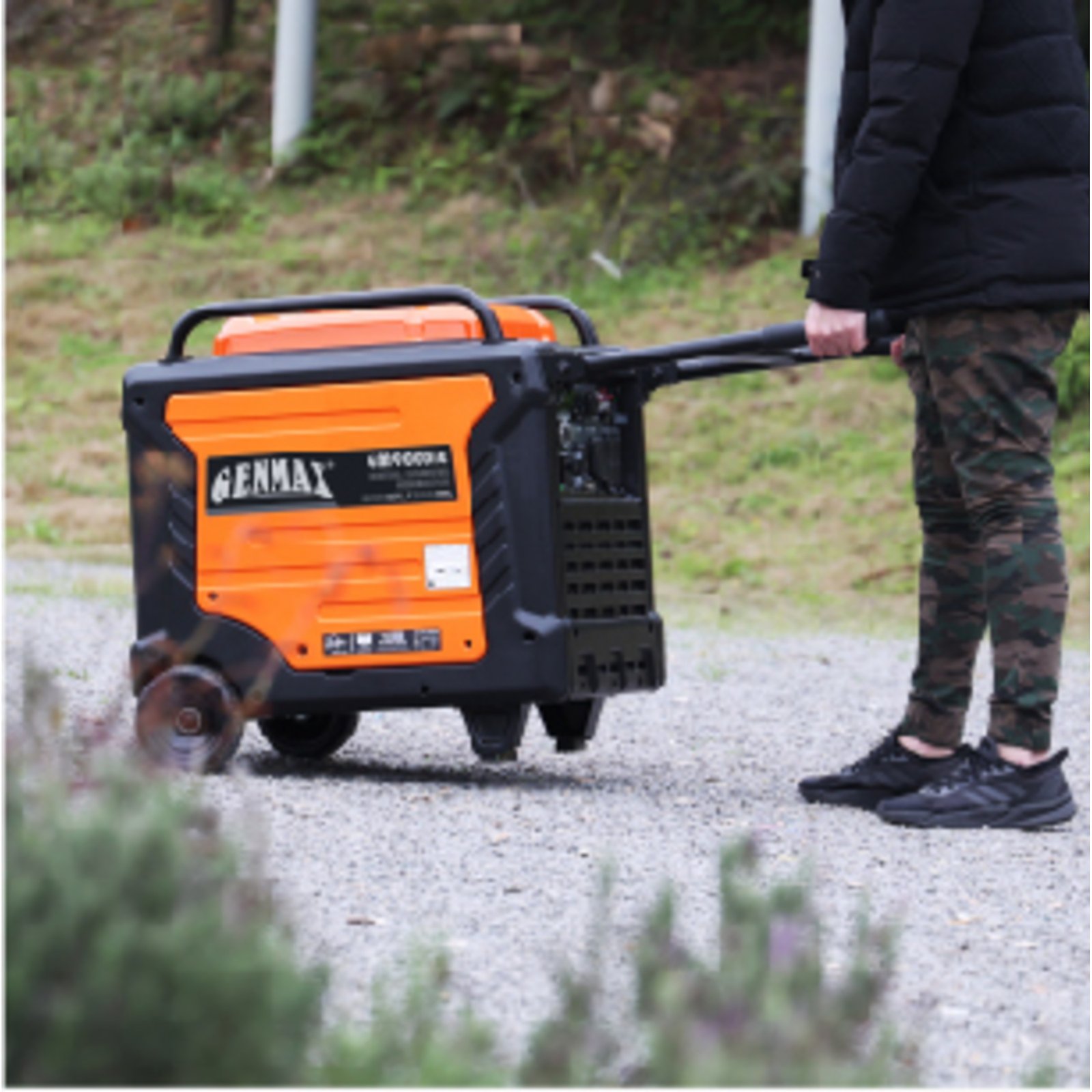 genmax, portable inverter generator, 9000w, surge watts 9000 rated watts 7600 voltage 120/240 model# gm9000ie